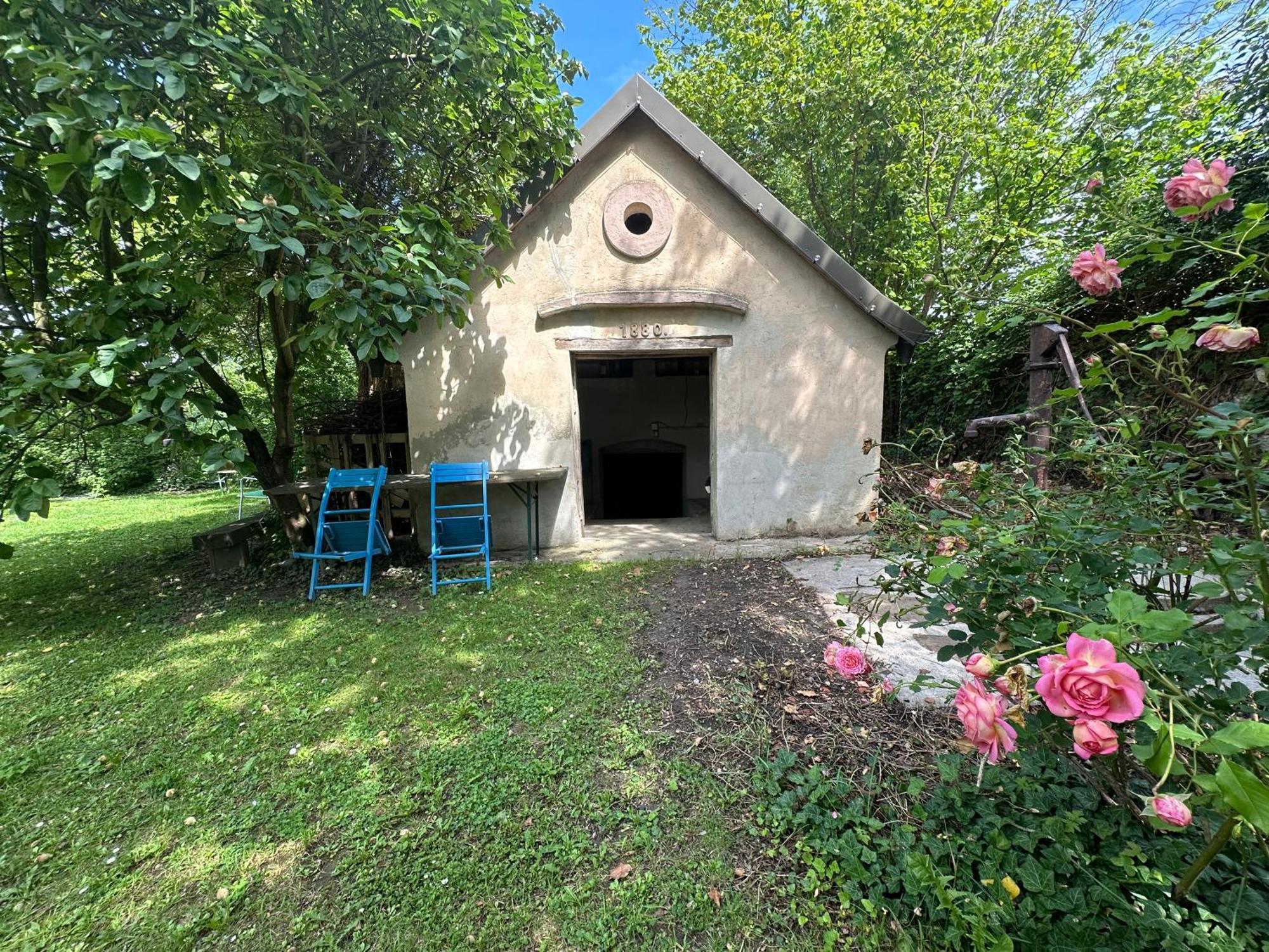 Gemuetliche Blockhuette In Wiennaehe Zofing Exterior photo